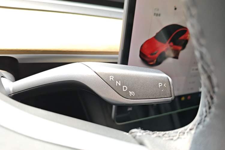 Used Tesla Model Y 2021 Long-Range All-Wheel-Drive Version Gear Lever