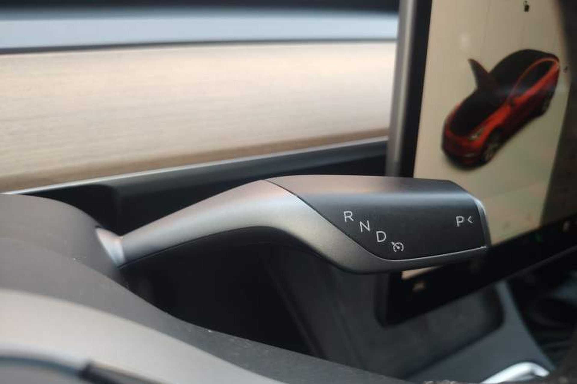 Used Tesla Model Y 2021 Long-Range All-Wheel-Drive Version 3D7 Gear Lever