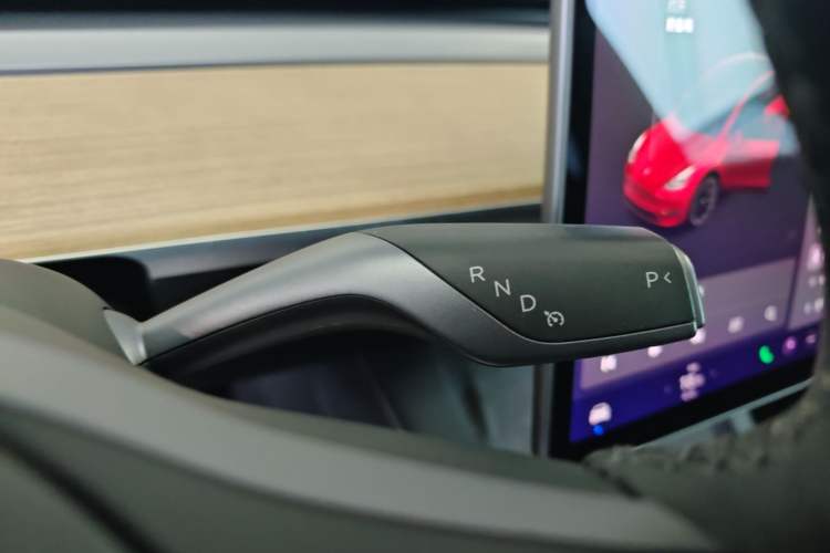 Used Tesla Model Y 2021 Long-Range All-Wheel-Drive Version Gear Lever