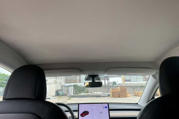 Used Tesla Model Y 2021 Long-Range All-Wheel-Drive Version 3D7 Headliner