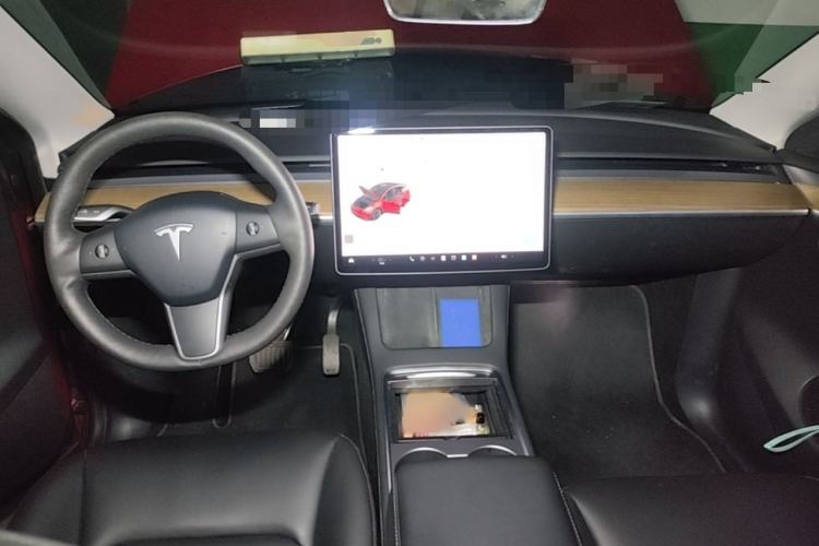 Used Tesla Model Y 2021 Long-Range All-Wheel-Drive Version Interior 2