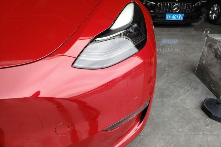 Used Tesla Model Y 2021 Long-Range All-Wheel-Drive Version Left Front Headlight