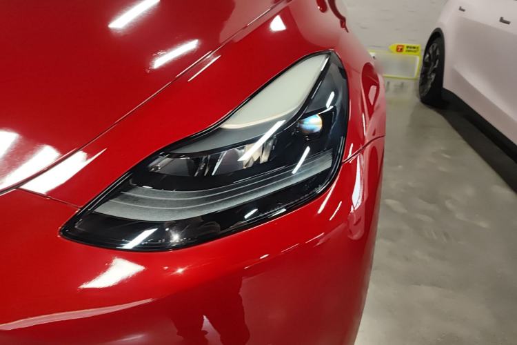 Used Tesla Model Y 2021 Standard Range Rear-Wheel Drive Version Left Front Headlight