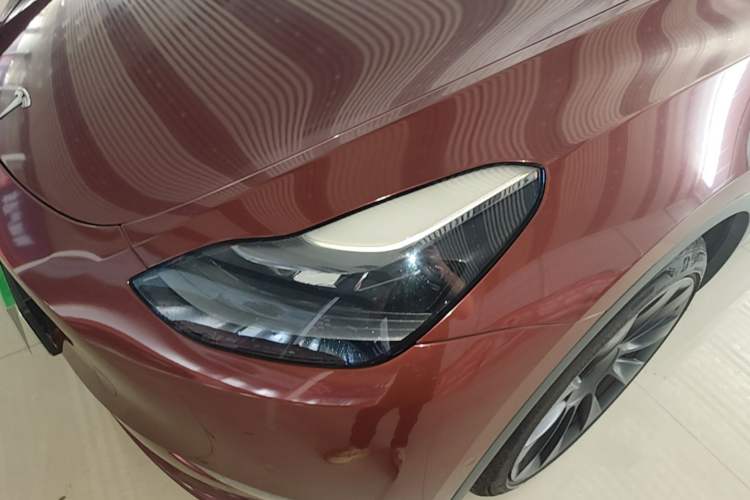 Used Tesla Model Y 2021 Standard Range Rear-Wheel Drive Version Left Front Headlight