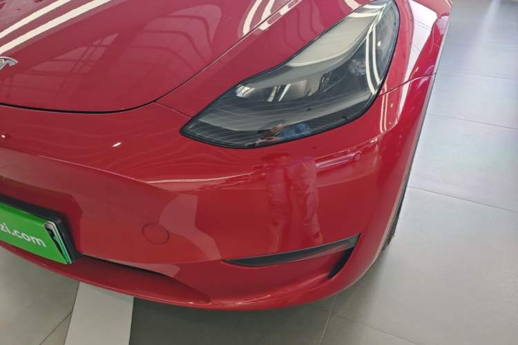 Used Tesla Model Y 2021 Long-Range All-Wheel-Drive Version Left Front Headlight