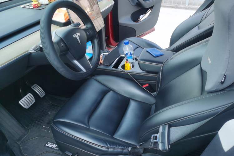 Used Tesla Model Y 2021 Performance High-Performance All-Wheel-Drive Version Left Front Seat