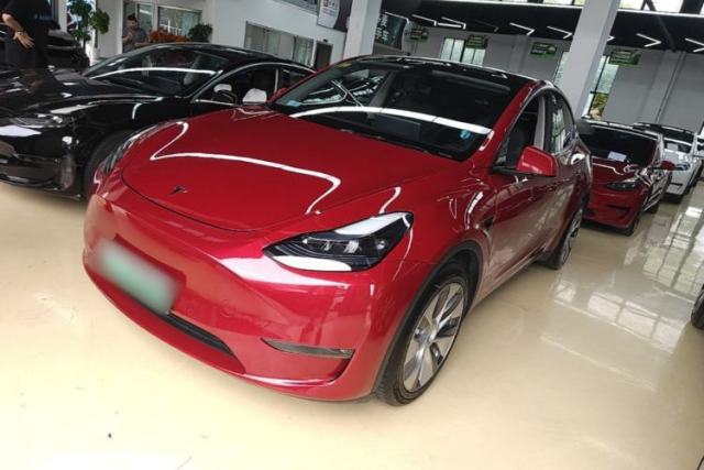 Used Tesla Model Y 2021 Standard Range Rear-Wheel Drive Version