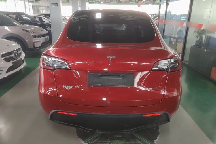 Used Tesla Model Y 2021 Long-Range All-Wheel-Drive Version Rear
