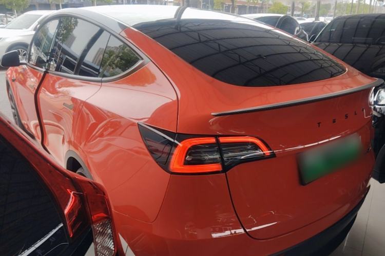 Used Tesla Model Y 2021 Standard Range Rear-Wheel Drive Version Rear Left 45 Deg