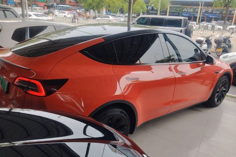 Used Tesla Model Y 2021 Standard Range Rear-Wheel Drive Version Rear Right 45 Deg