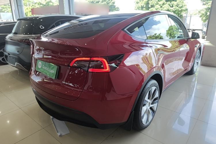 Used Tesla Model Y 2021 Long-Range All-Wheel-Drive Version 3D7 Rear Right 45 Deg