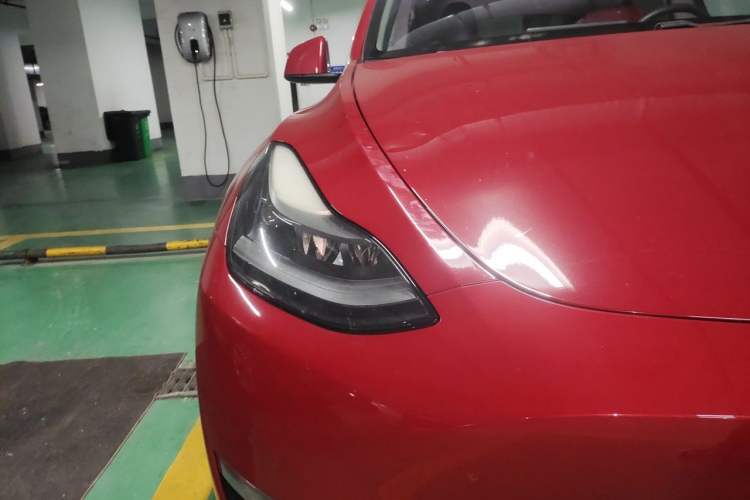 Used Tesla Model Y 2021 Long-Range All-Wheel-Drive Version Right Front Headlight