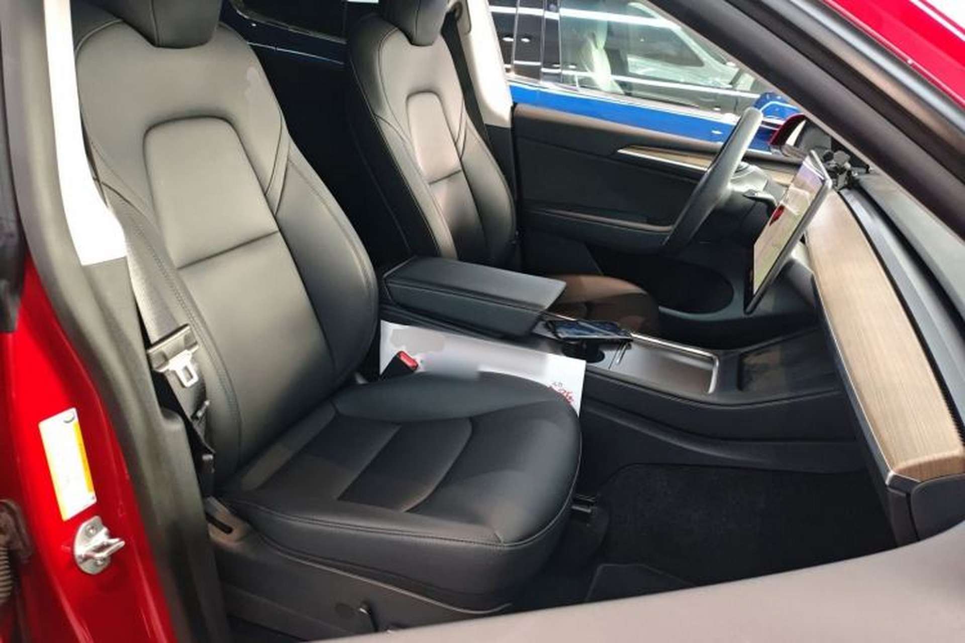 Used Tesla Model Y 2021 Long-Range All-Wheel-Drive Version 3D7 Right Front Seat