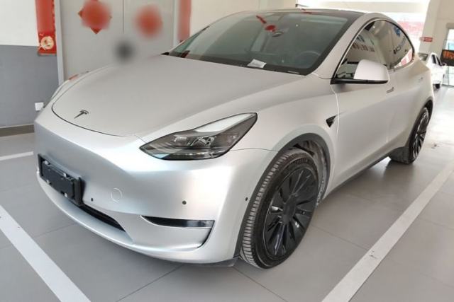 Used Tesla Model Y 2021 Long-Range All-Wheel-Drive Version 3D7