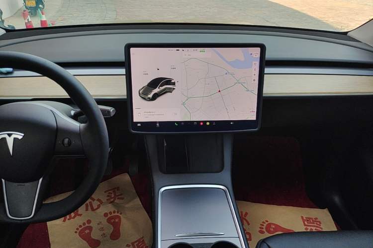Used Tesla Model Y 2021 Long-Range All-Wheel-Drive Version Audio And AC Panel