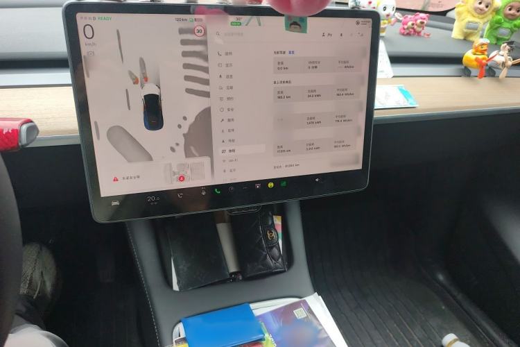 Used Tesla Model Y 2021 Revised Version 2 Long-Range All-Wheel-Drive Edition Audio And AC Panel