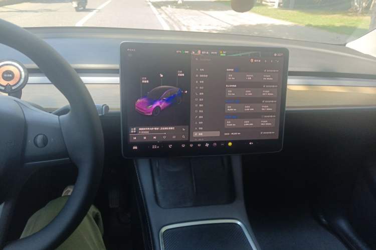 Used Tesla Model Y 2021 Standard Range Rear-Wheel Drive Version Audio And AC Panel