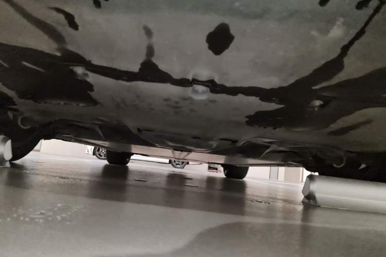 Used Tesla Model Y 2021 Standard Range Rear-Wheel Drive Version Chassis Rear