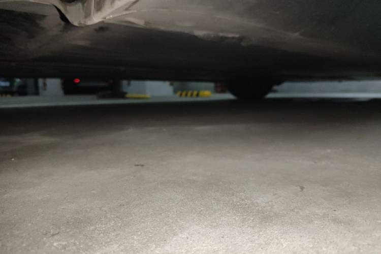 Used Tesla Model Y 2021 Long-Range All-Wheel-Drive Version Chassis Rear Right