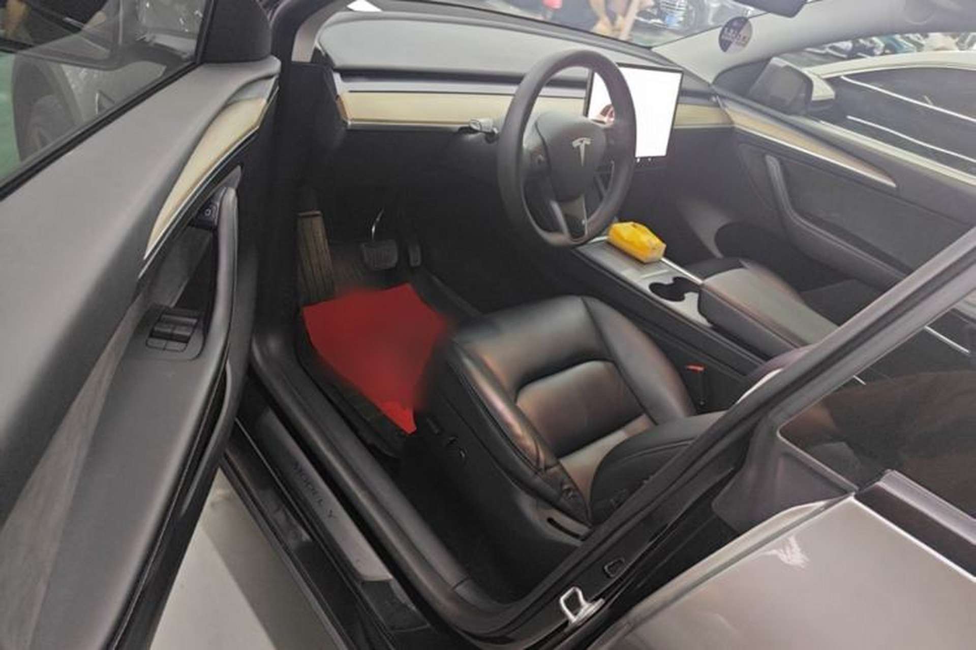 Used Tesla Model Y 2021 Standard Range Rear-Wheel Drive Version Driver Seat