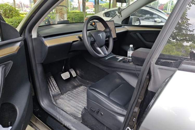 Used Tesla Model Y 2021 Performance High-Performance All-Wheel-Drive Version Driver Seat
