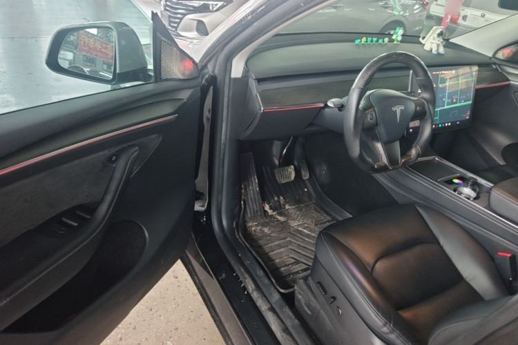 Used Tesla Model Y 2021 Standard Range Rear-Wheel Drive Version Driver Seat