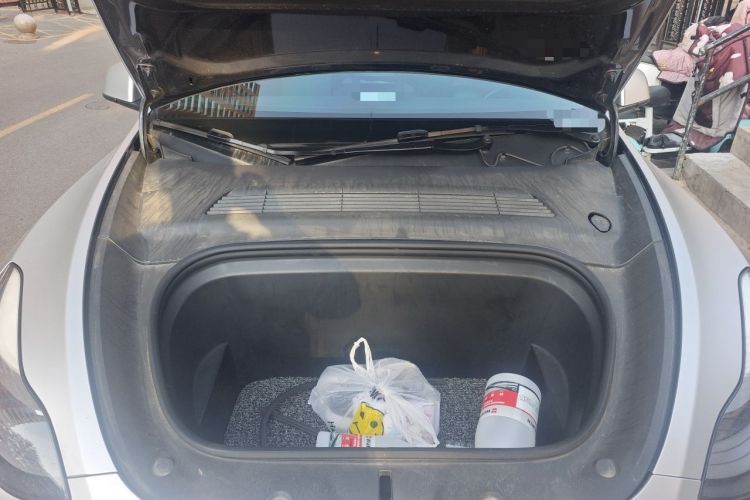 Used Tesla Model Y 2021 Long-Range All-Wheel-Drive Version 3D7 Engine Bay