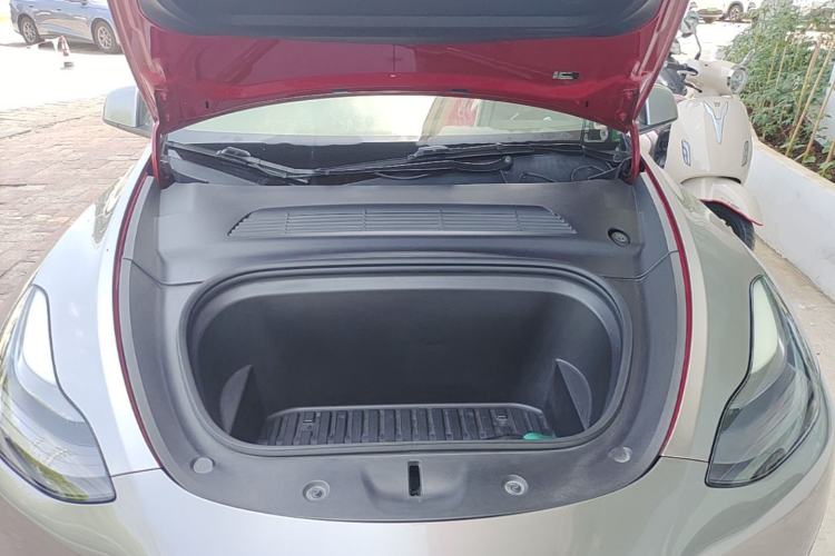 Used Tesla Model Y 2021 Long-Range All-Wheel-Drive Version Engine Bay