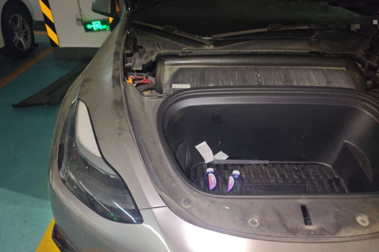Used Tesla Model Y 2021 Revised Version 2 Long-Range All-Wheel-Drive Edition Engine Bay Right