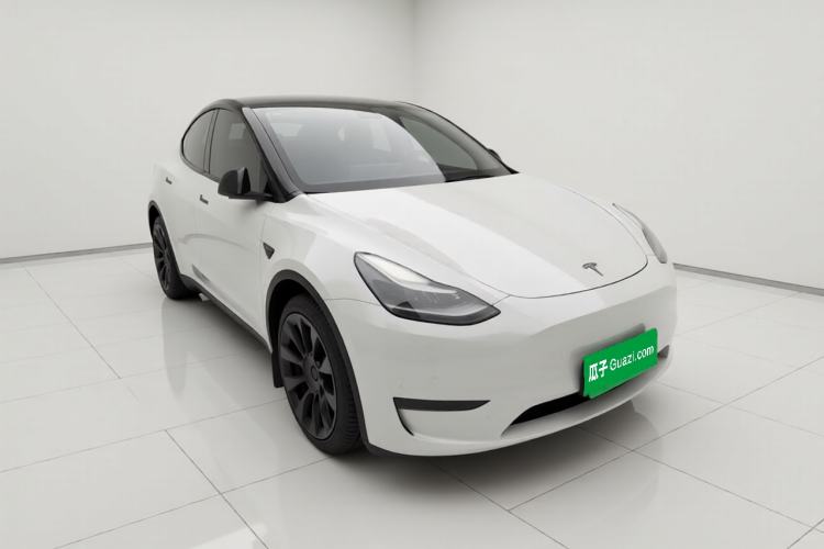Used Tesla Model Y 2021 Revised Version 2 Long-Range All-Wheel-Drive Edition Exterior 2