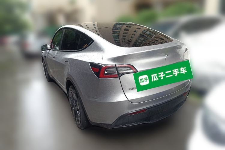 Used Tesla Model Y 2021 Revised Version 2 Long-Range All-Wheel-Drive Edition Exterior 3