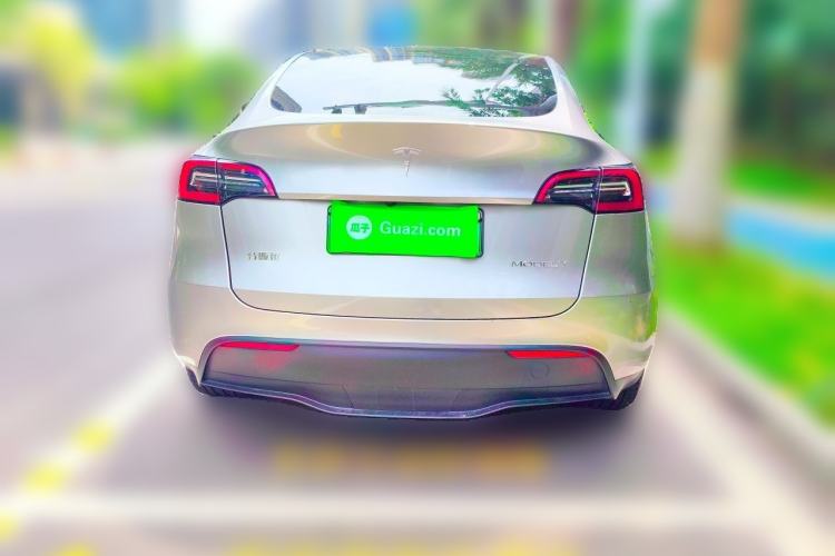 Used Tesla Model Y 2021 Standard Range Rear-Wheel Drive Version Exterior 4