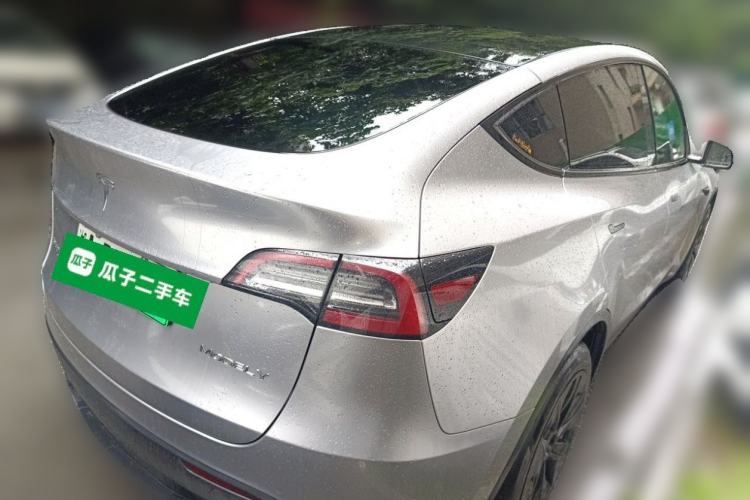 Used Tesla Model Y 2021 Revised Version 2 Long-Range All-Wheel-Drive Edition Exterior 5