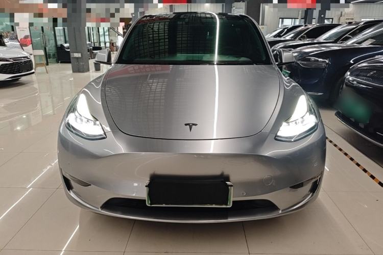 Used Tesla Model Y 2021 Standard Range Rear-Wheel Drive Version Front