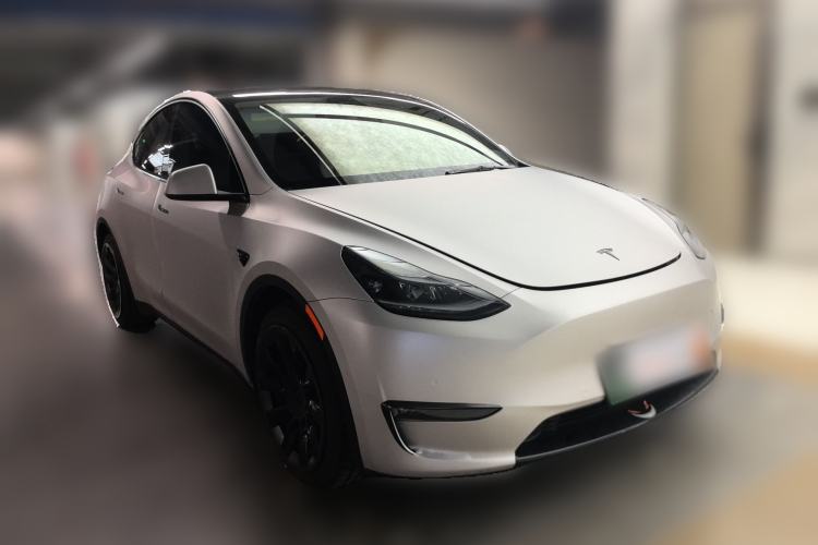 Used Tesla Model Y 2021 Standard Range Rear-Wheel Drive Version Front Right 45 Deg