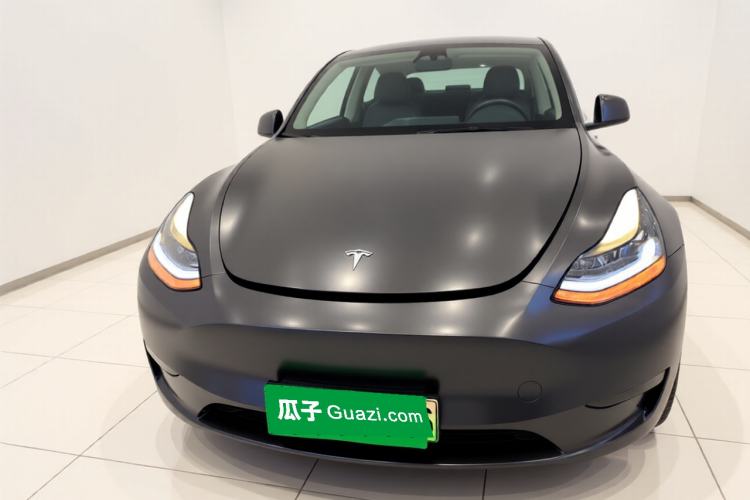 Used Tesla Model Y 2021 Long-Range All-Wheel-Drive Version Front
