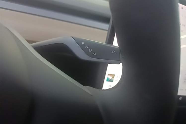 Used Tesla Model Y 2021 Long-Range All-Wheel-Drive Version Gear Lever