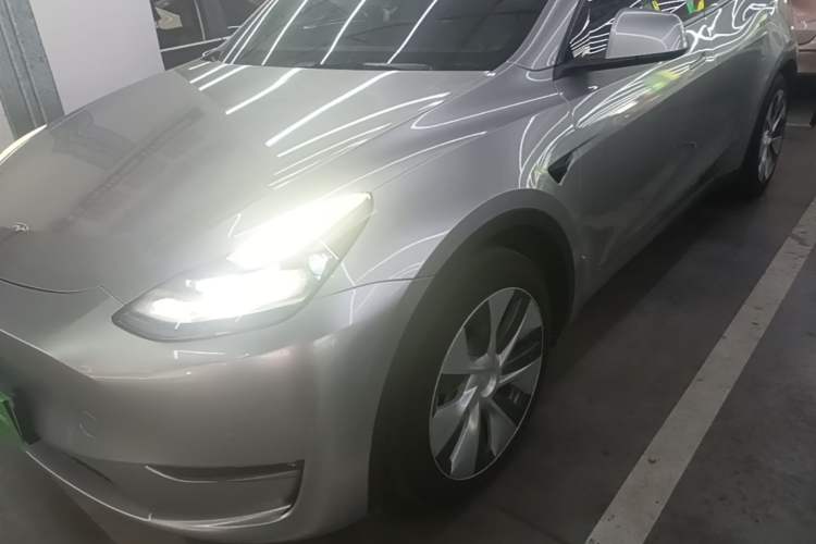 Used Tesla Model Y 2021 Long-Range All-Wheel-Drive Version Left Front Headlight