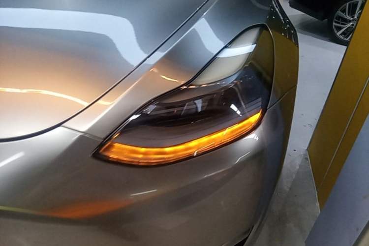 Used Tesla Model Y 2021 Long-Range All-Wheel-Drive Version 3D7 Left Front Headlight