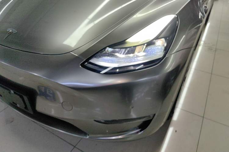 Used Tesla Model Y 2021 Standard Range Rear-Wheel Drive Version Left Front Headlight