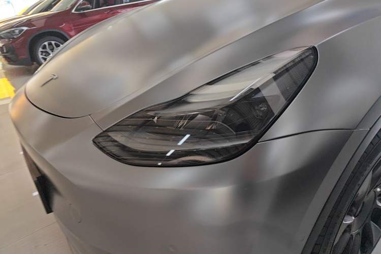 Used Tesla Model Y 2021 Standard Range Rear-Wheel Drive Version Left Front Headlight