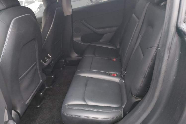 Used Tesla Model Y 2021 Long-Range All-Wheel-Drive Version 3D7 Left Rear Seat