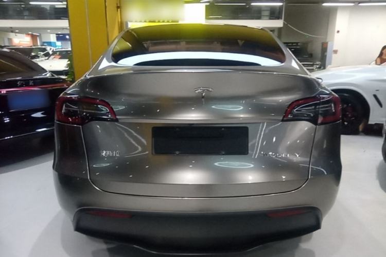 Used Tesla Model Y 2021 Long-Range All-Wheel-Drive Version 3D7 Rear