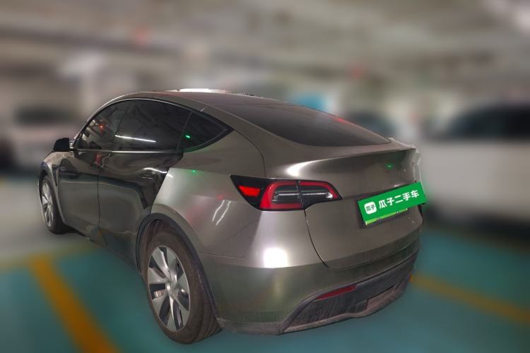 Used Tesla Model Y 2021 Revised Version 2 Long-Range All-Wheel-Drive Edition Rear Left 45 Deg