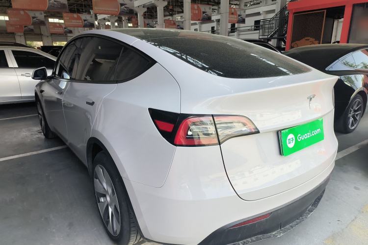 Used Tesla Model Y 2021 Standard Range Rear-Wheel Drive Version Rear Left 45 Deg