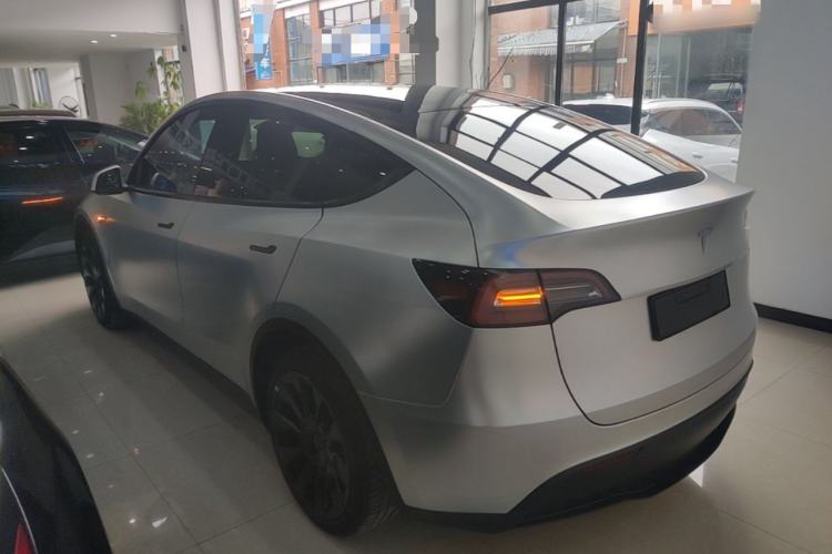 Used Tesla Model Y 2021 Revised Version 2 Long-Range All-Wheel-Drive Edition Rear Left 45 Deg
