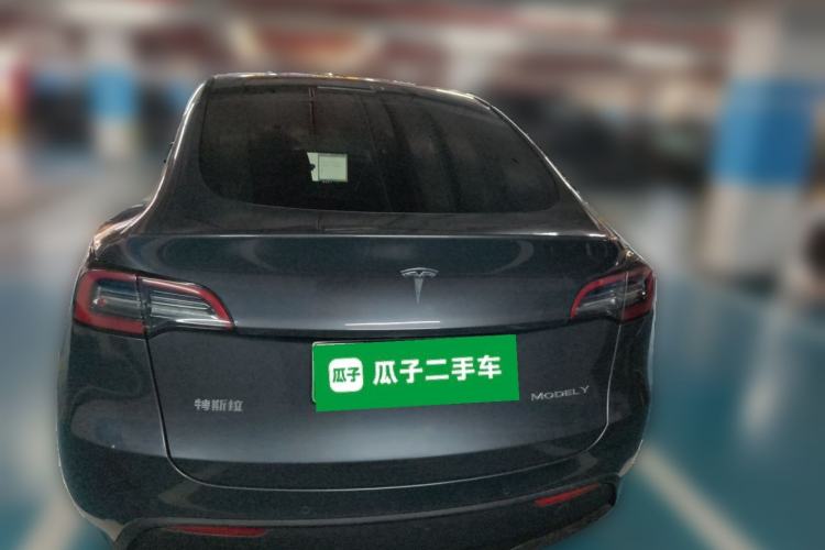 Used Tesla Model Y 2021 Long-Range All-Wheel-Drive Version Rear