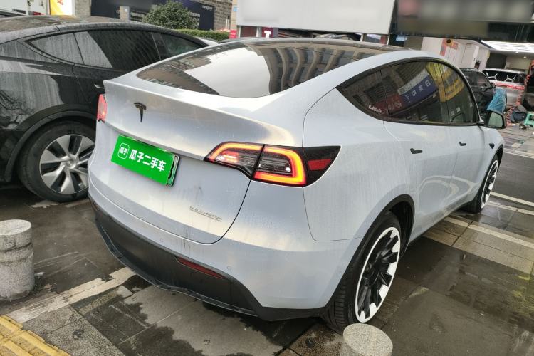 Used Tesla Model Y 2021 Long-Range All-Wheel-Drive Version 3D7 Rear Right 45 Deg