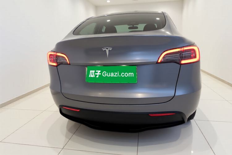 Used Tesla Model Y 2021 Long-Range All-Wheel-Drive Version Rear