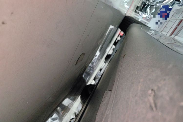 Used Tesla Model Y 2021 Standard Range Rear-Wheel Drive Version Right Side Sill